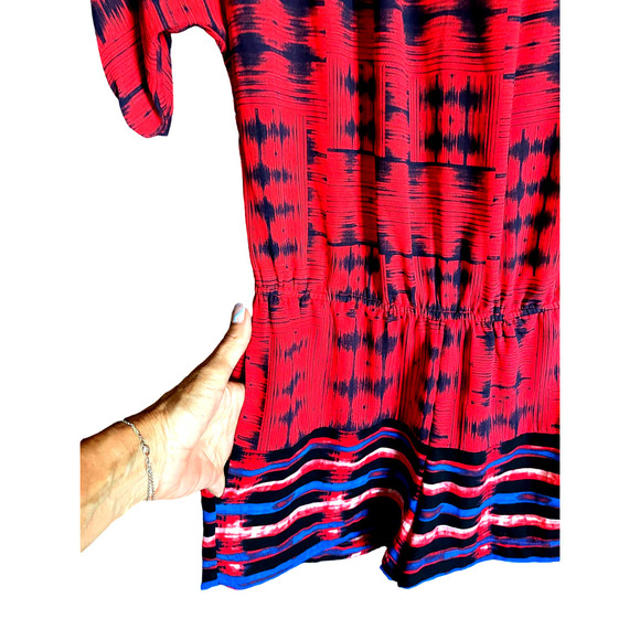 NWT BCBG MAXAZRIA Lucille Red and Blue Short Romper SZ XS - Picture 4 of 5